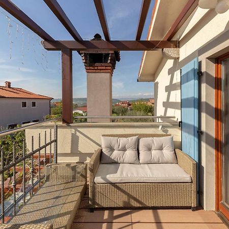 Apartma Koper Pobegi Bagian luar foto
